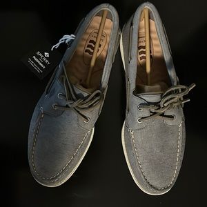 Plush Wave Check Navy Sperry